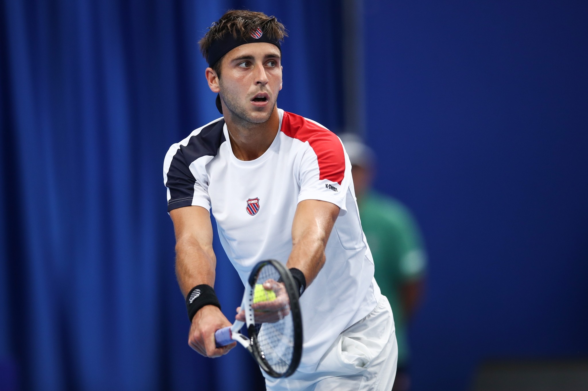 广厦多点攻 广厦多点攻