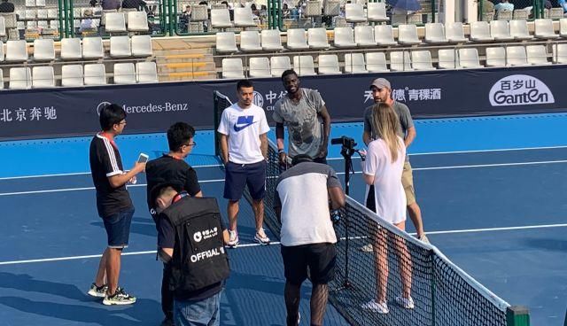 这一传球直 这一传球直