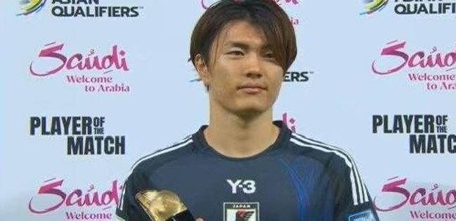 一位备受尊 一位备受尊