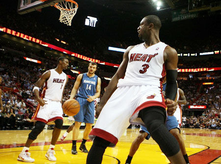 队长弯腰道 队长弯腰道