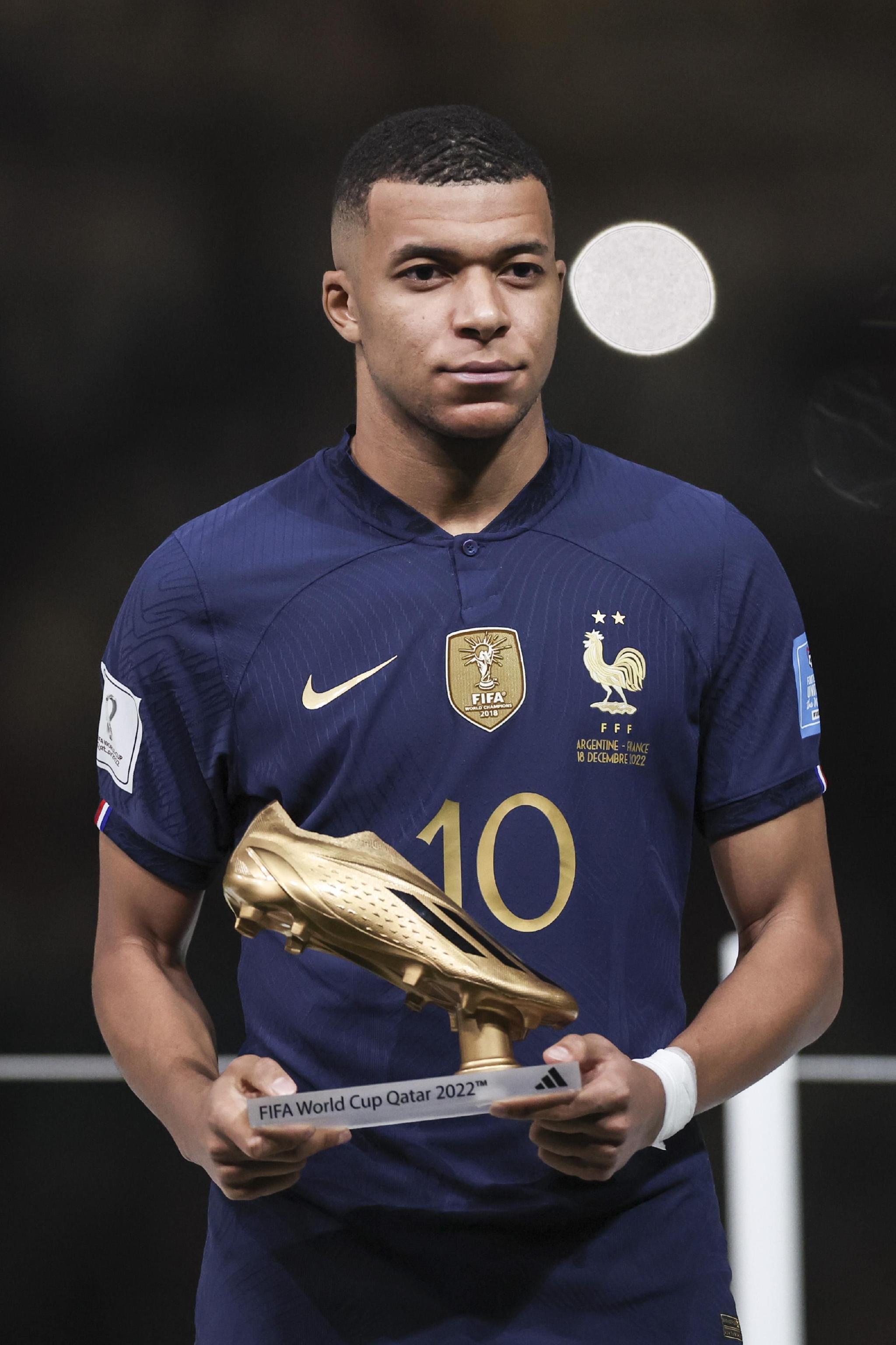 舆论叙事拉 舆论叙事拉